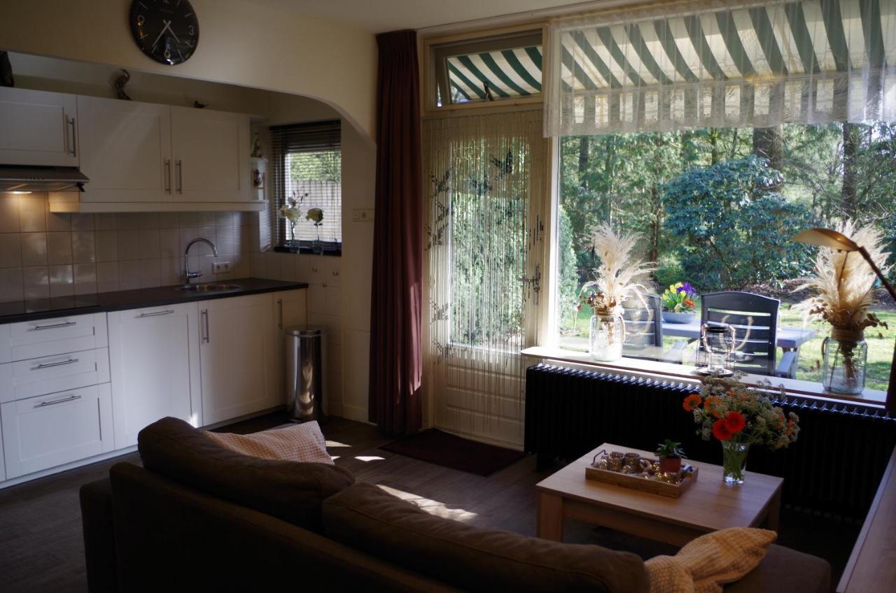 Geschakelde Bungalow Op De Veluwe "De Eekhoorn" 오털로 외부 사진