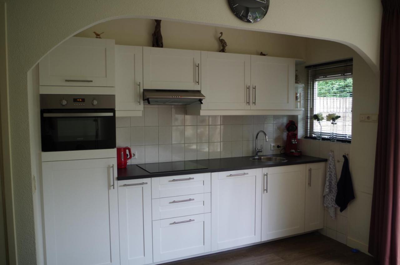 Geschakelde Bungalow Op De Veluwe "De Eekhoorn" 오털로 외부 사진